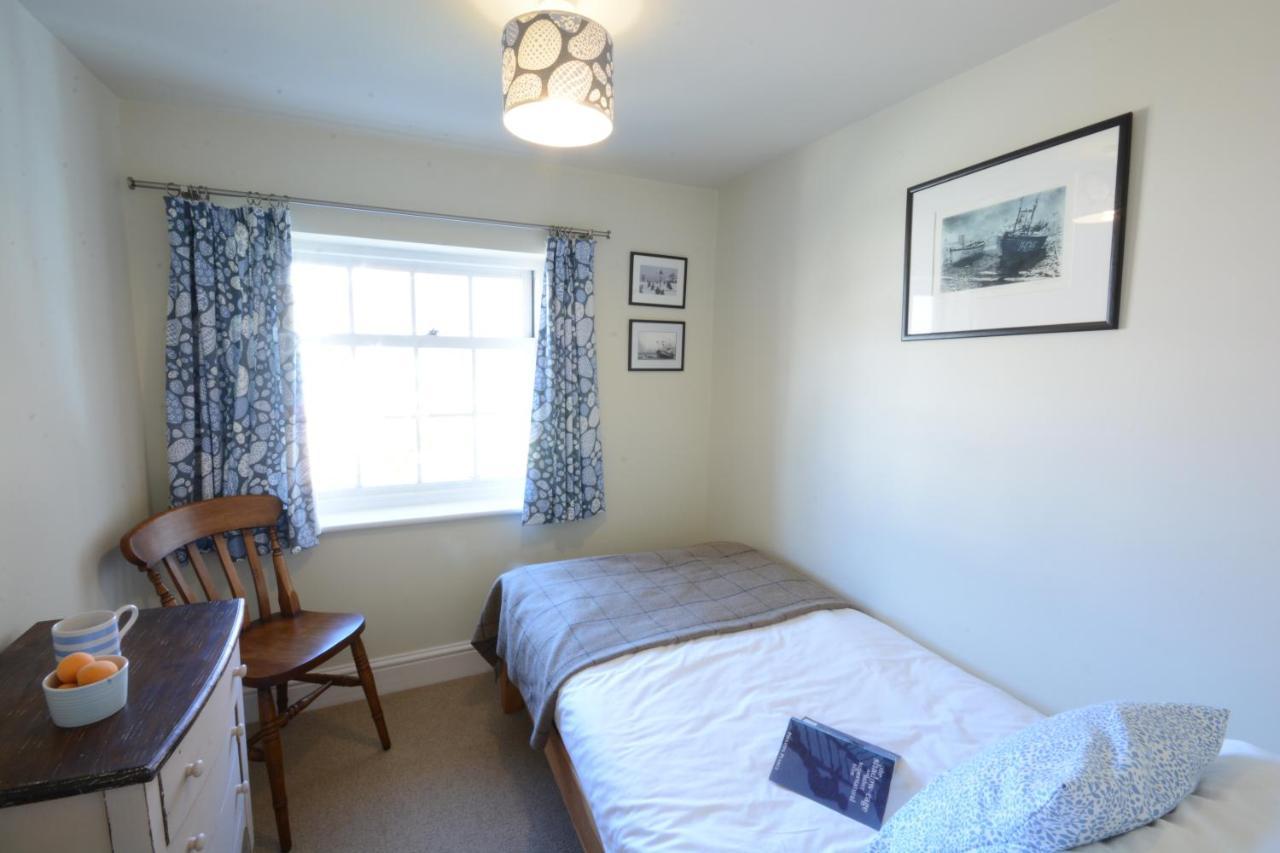 Pebble Beach Cottage, Aldeburgh Exterior photo